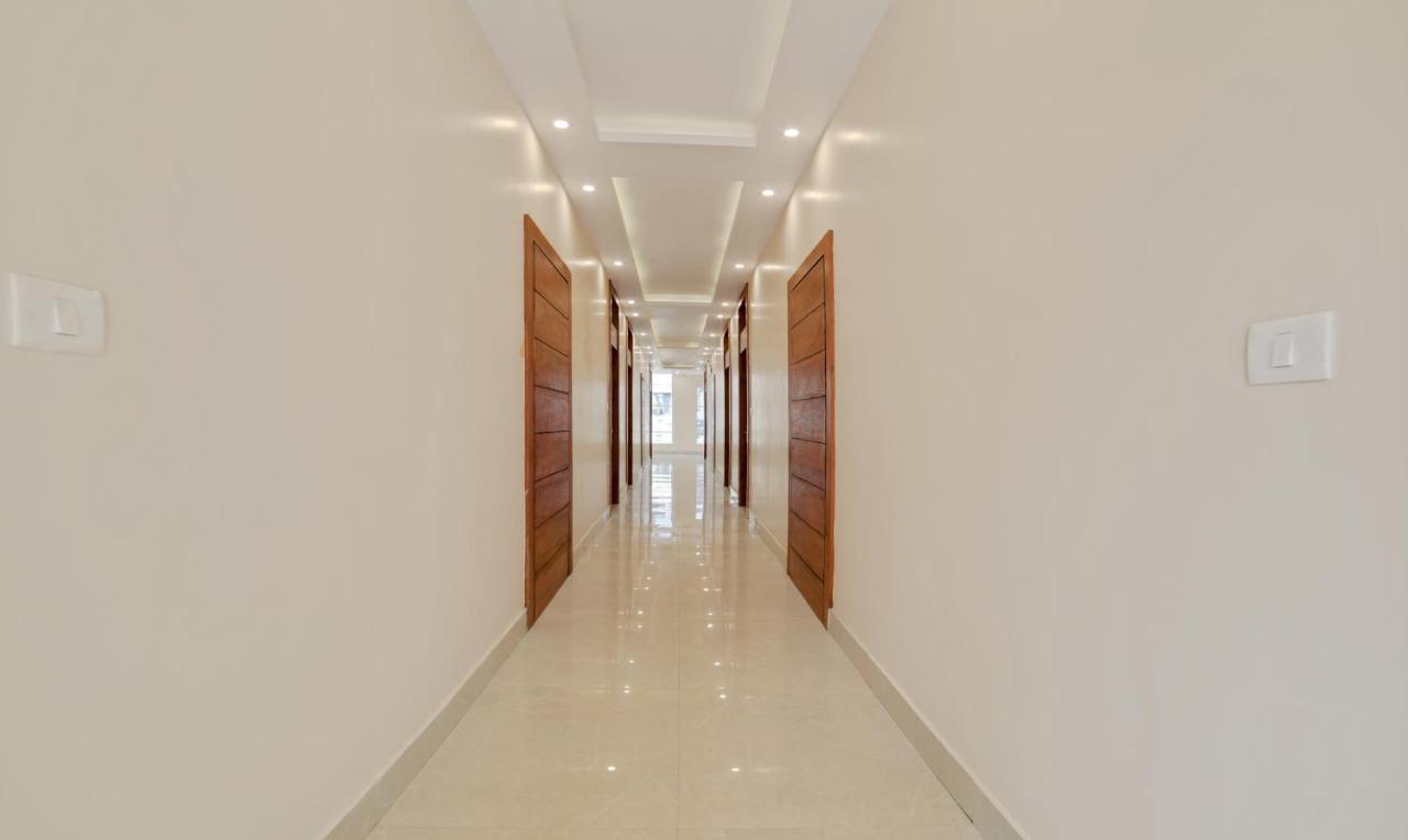 Treebo G K Residency Near Dehradun Railway Station Hotel Luaran gambar